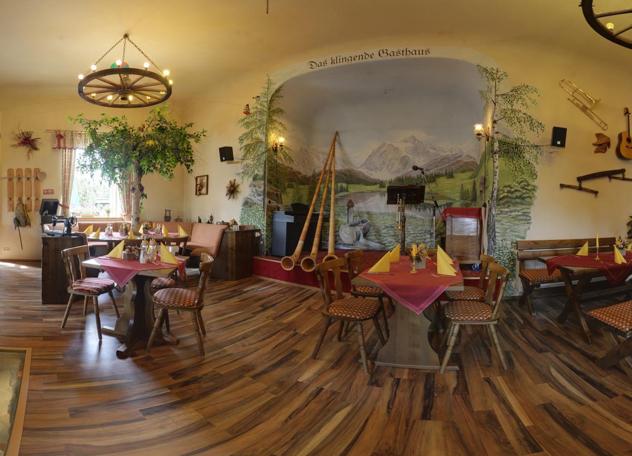 Hotel Alpenhof Markneukirchen Dış mekan fotoğraf