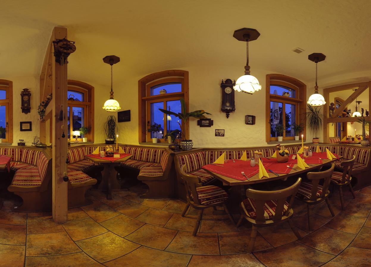 Hotel Alpenhof Markneukirchen Dış mekan fotoğraf